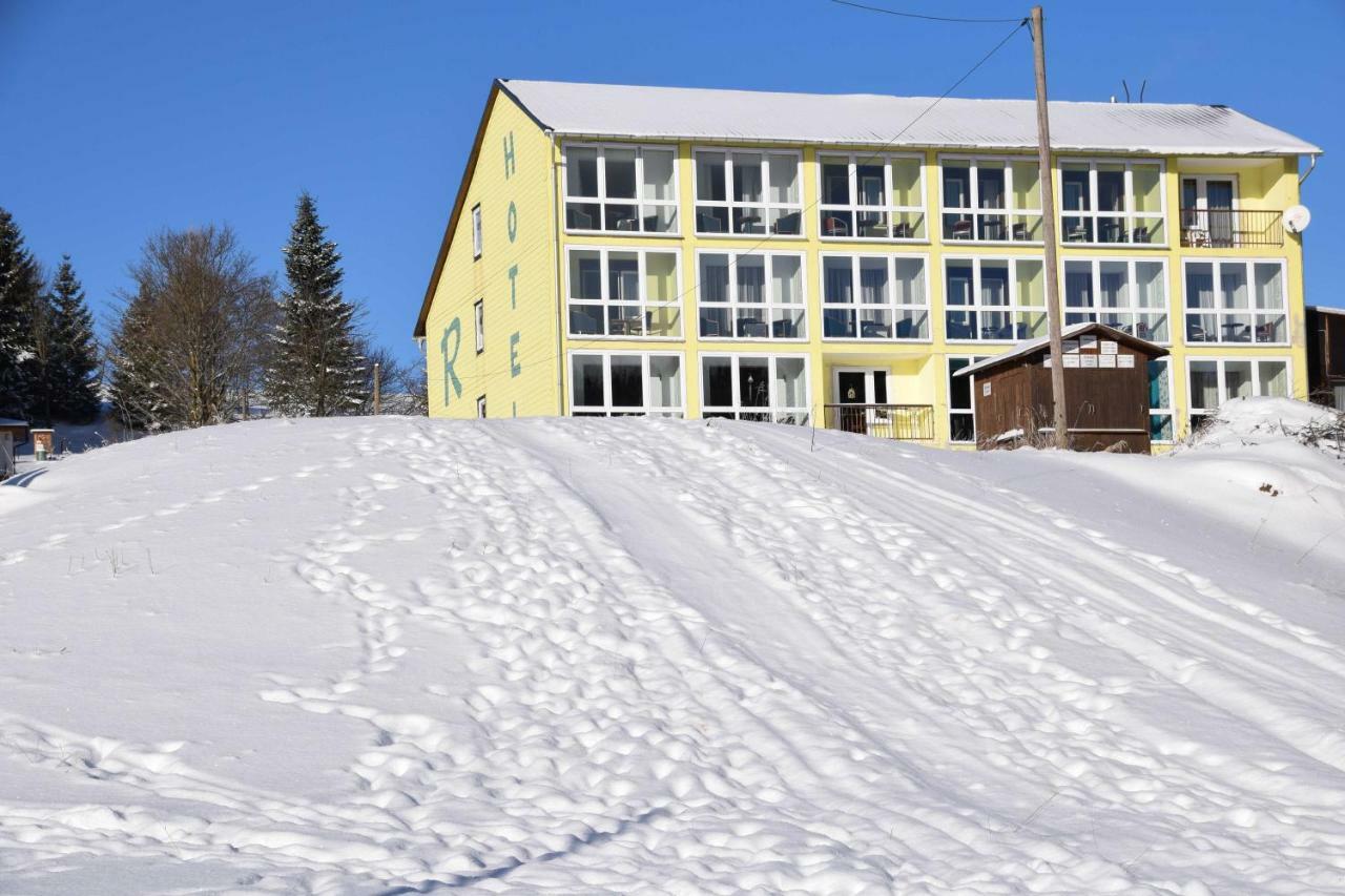 Marschalls Hotel Am Rennsteig نويهاوس آم رنفيغ المظهر الخارجي الصورة