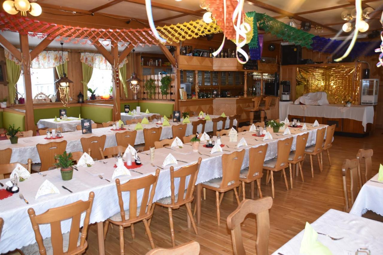 Marschalls Hotel Am Rennsteig نويهاوس آم رنفيغ المظهر الخارجي الصورة